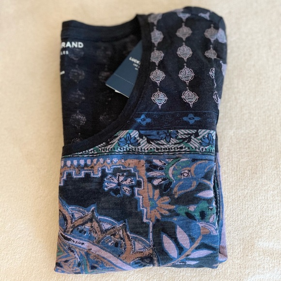 Lucky Brand Scoop Neck Lightweight Top - Size S - Picture 8 of 10